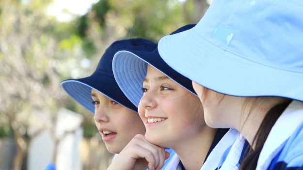 custom-reversible-hats Red Oak